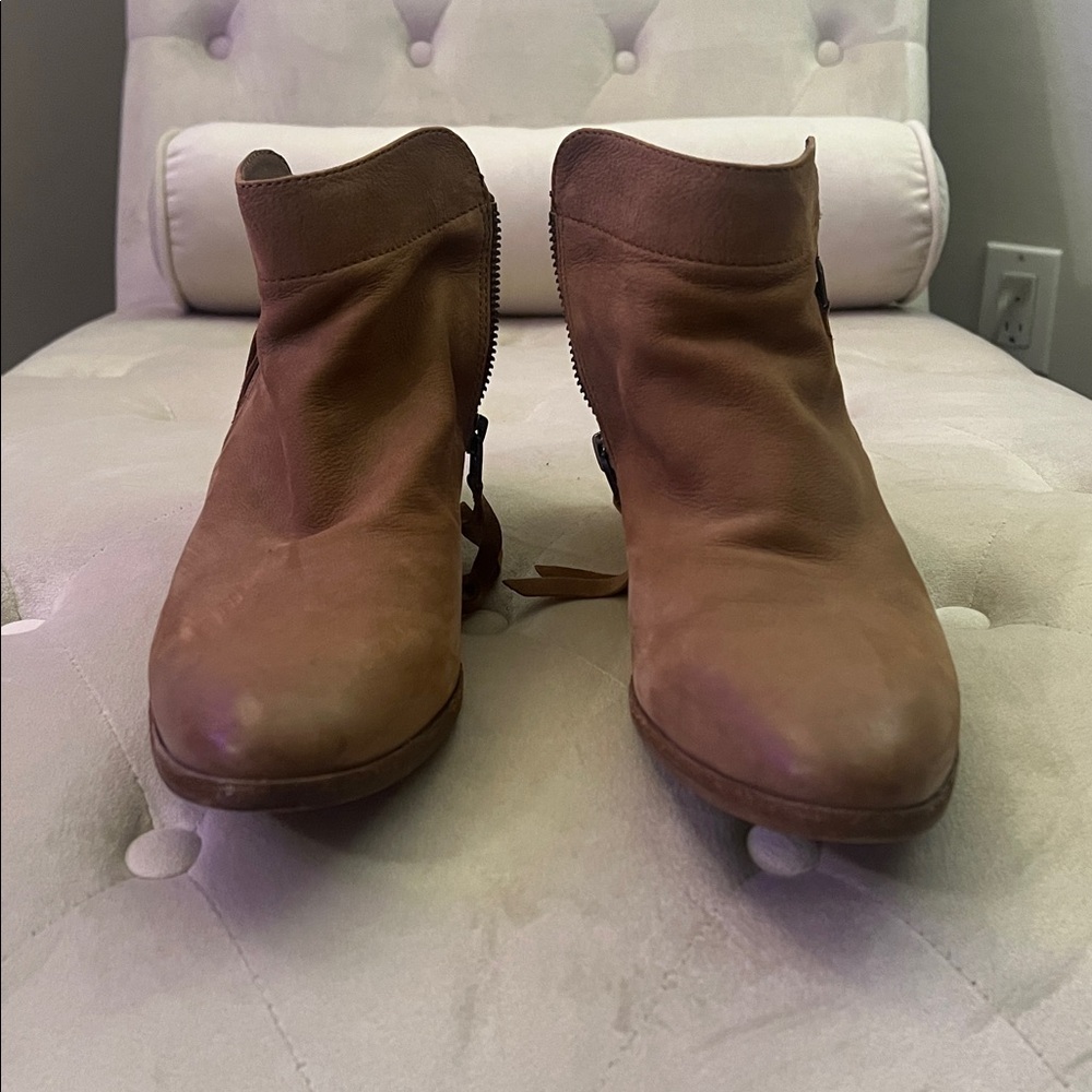 Sam Edelman Tan Leather Booties